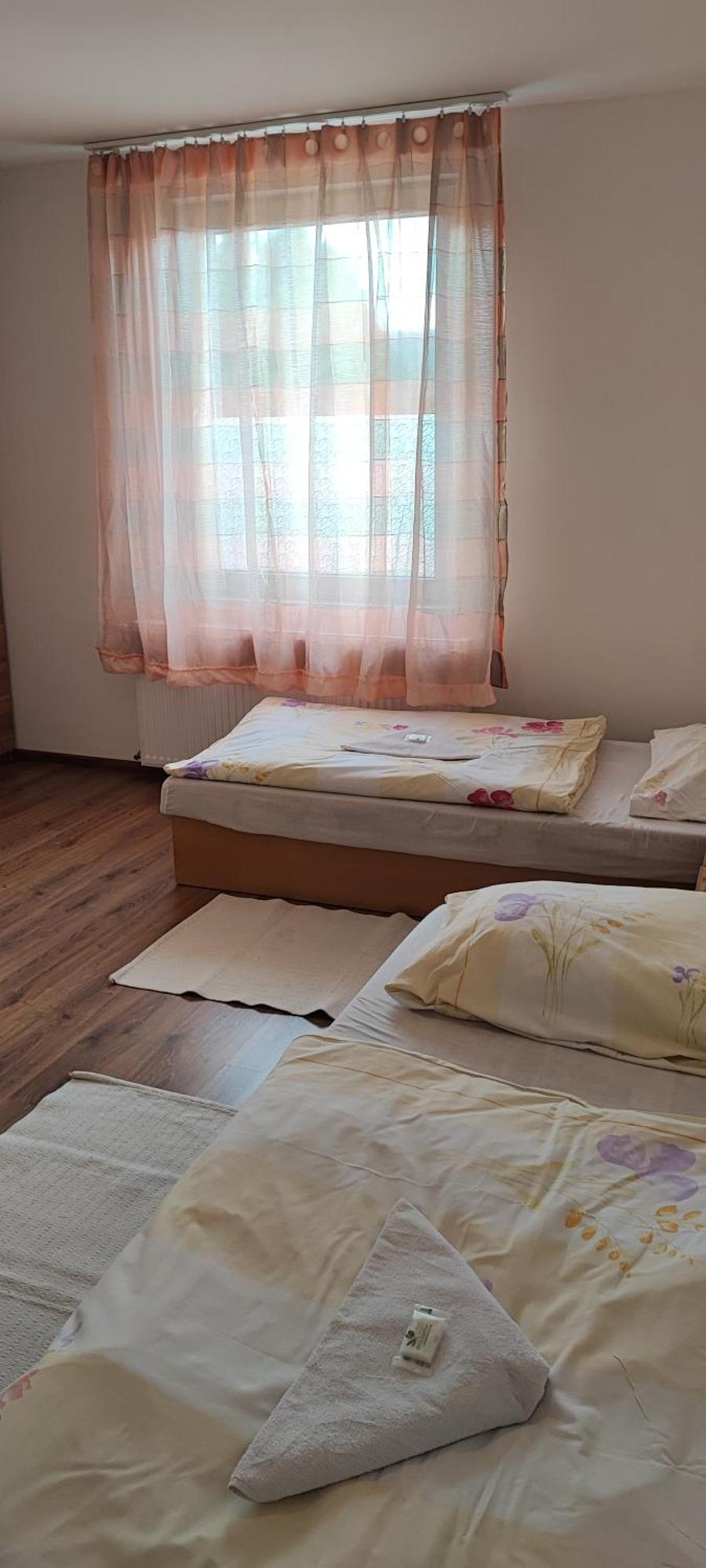 Hotel Merkur Kaluža المظهر الخارجي الصورة